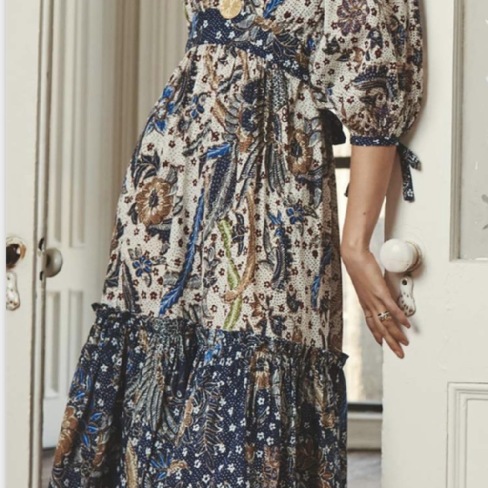 Cara Cara Roundhill MIDI Sundress